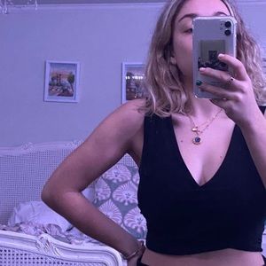 Pretty Little Thing Black Crop Top